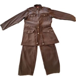 Woman's Buttoned Down Moss Jacket with Matching Pants. Size Small.